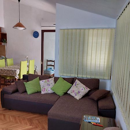 Apartment Silvana Božava Dış mekan fotoğraf
